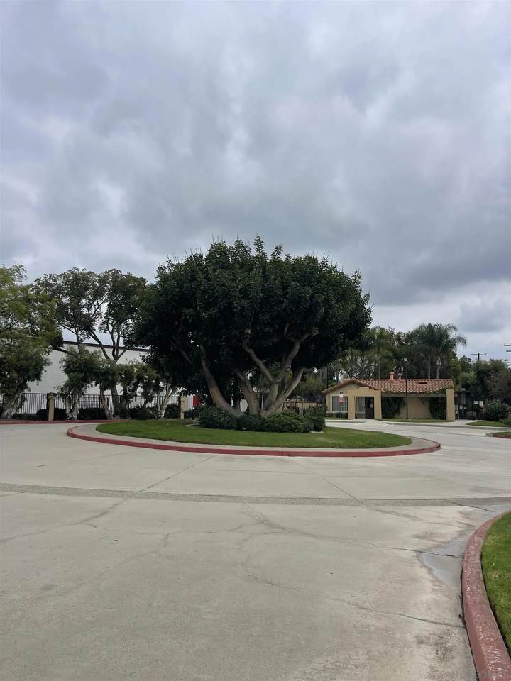 11544 Promenade Dr - Photo 1