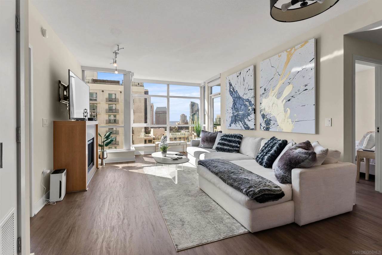 325 7th Ave - Photo 1