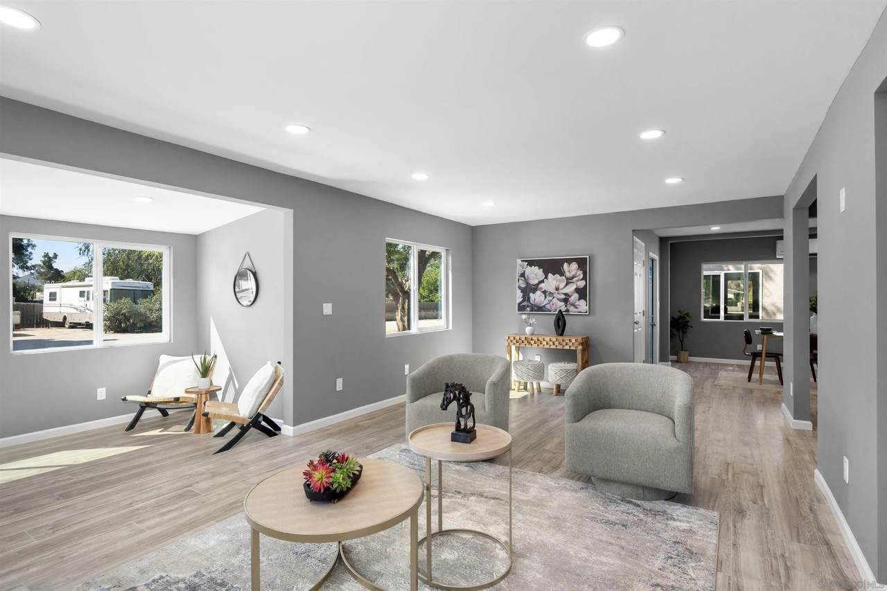 2235 Toub St - Photo 1