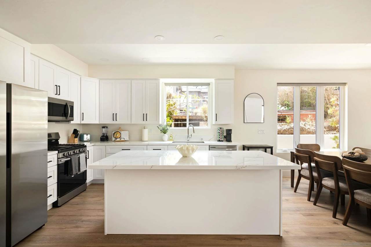 4616 Cape May Ave - Photo 1