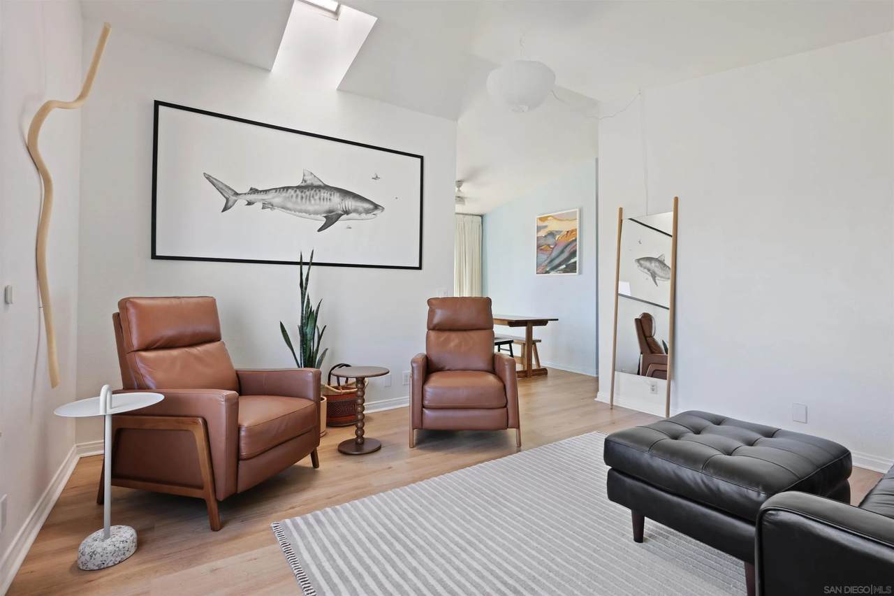 4164 Cherokee Ave - Photo 1