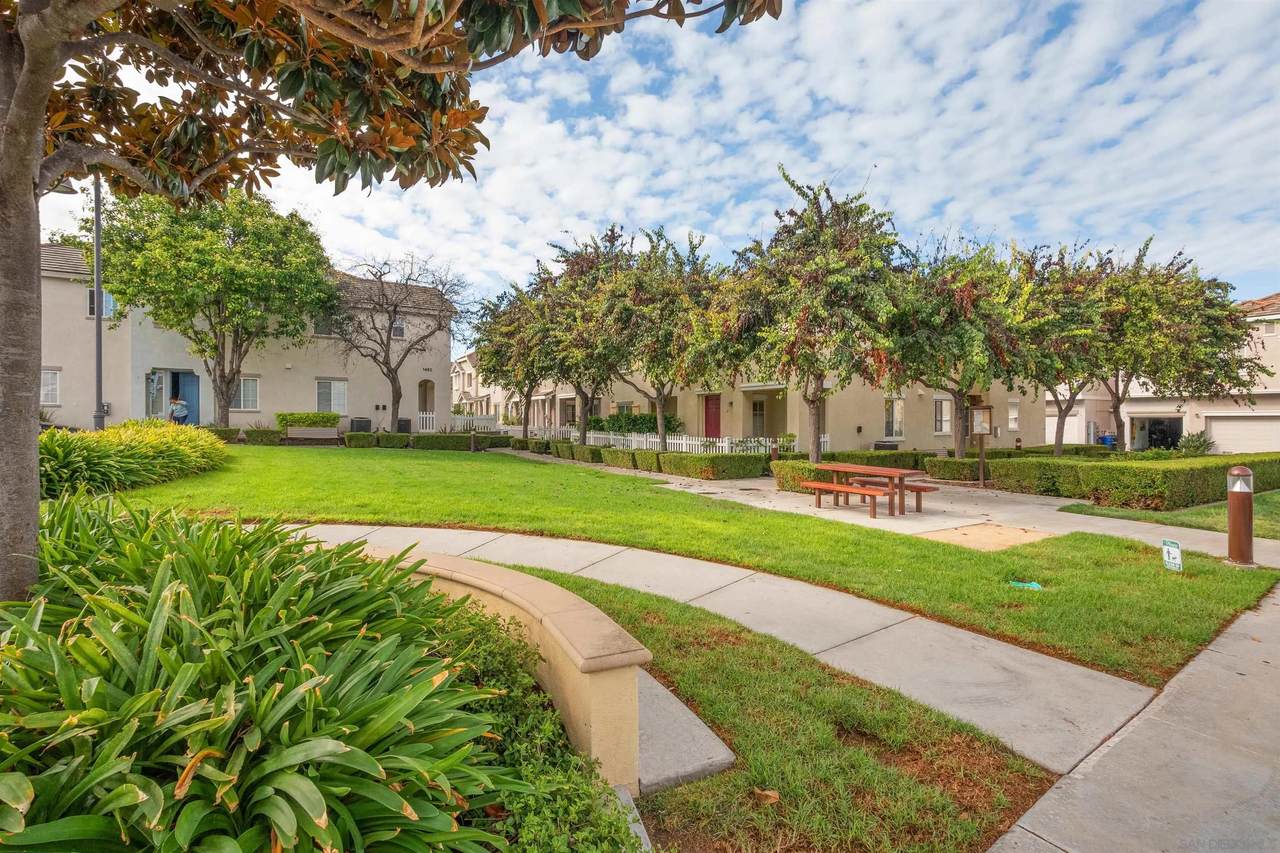 1440 Levant Ln - Photo 1