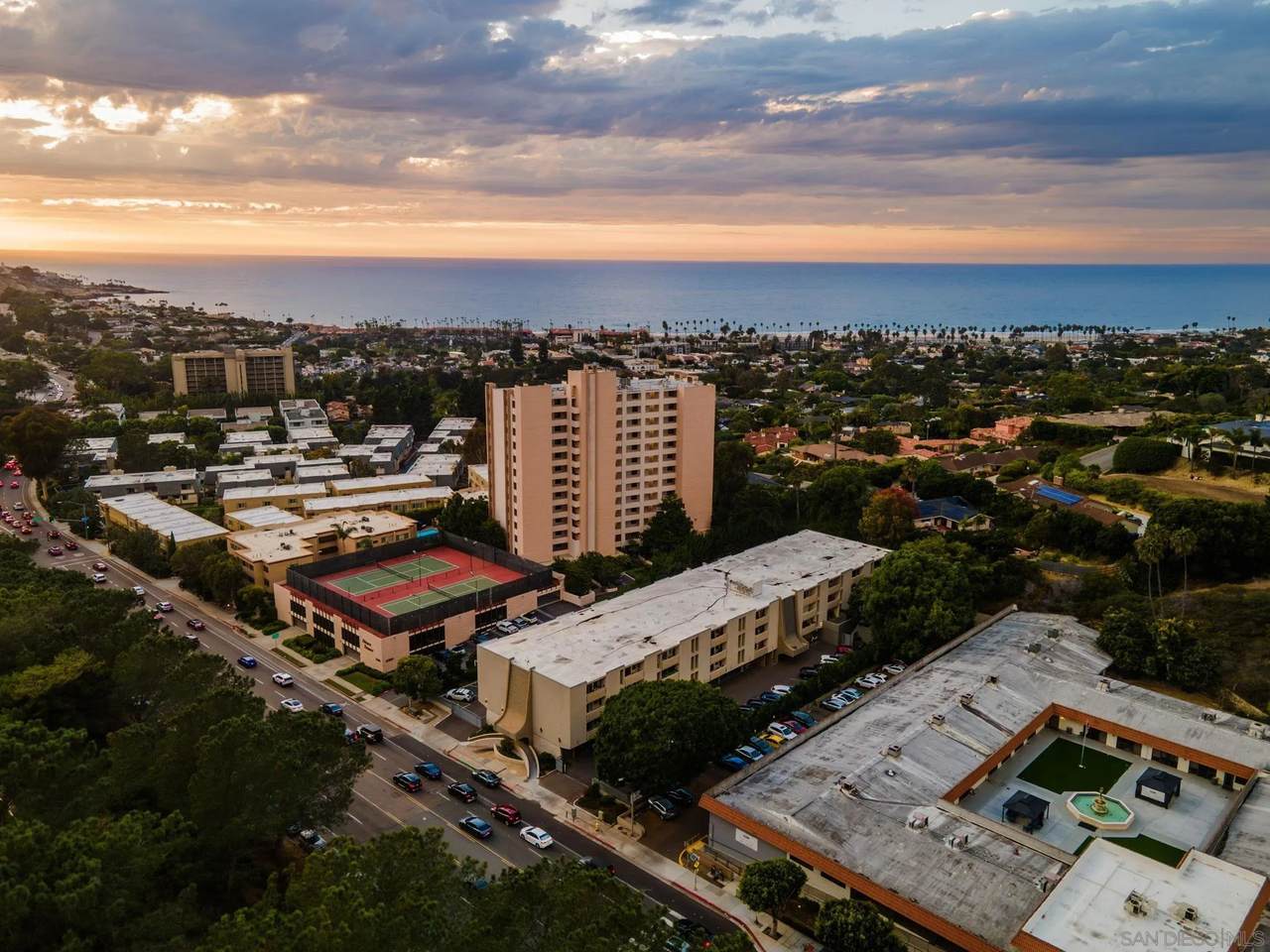 2510 Torrey Pines - Photo 1