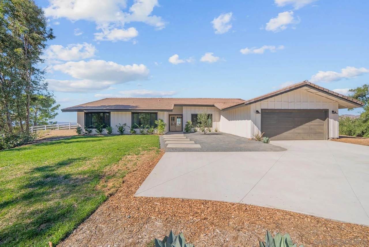 37285 Avenida Bravura - Photo 1