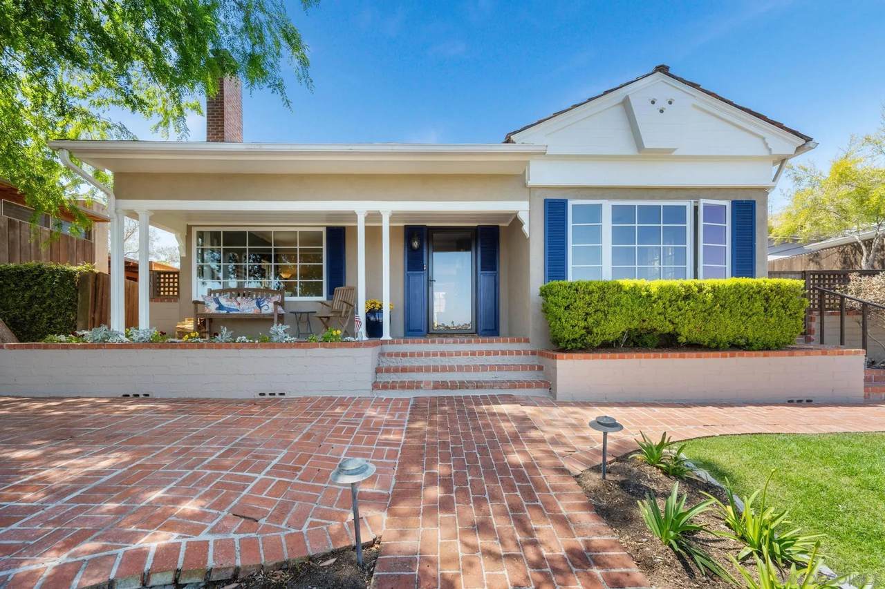 3733 La Cresta Dr - Photo 1