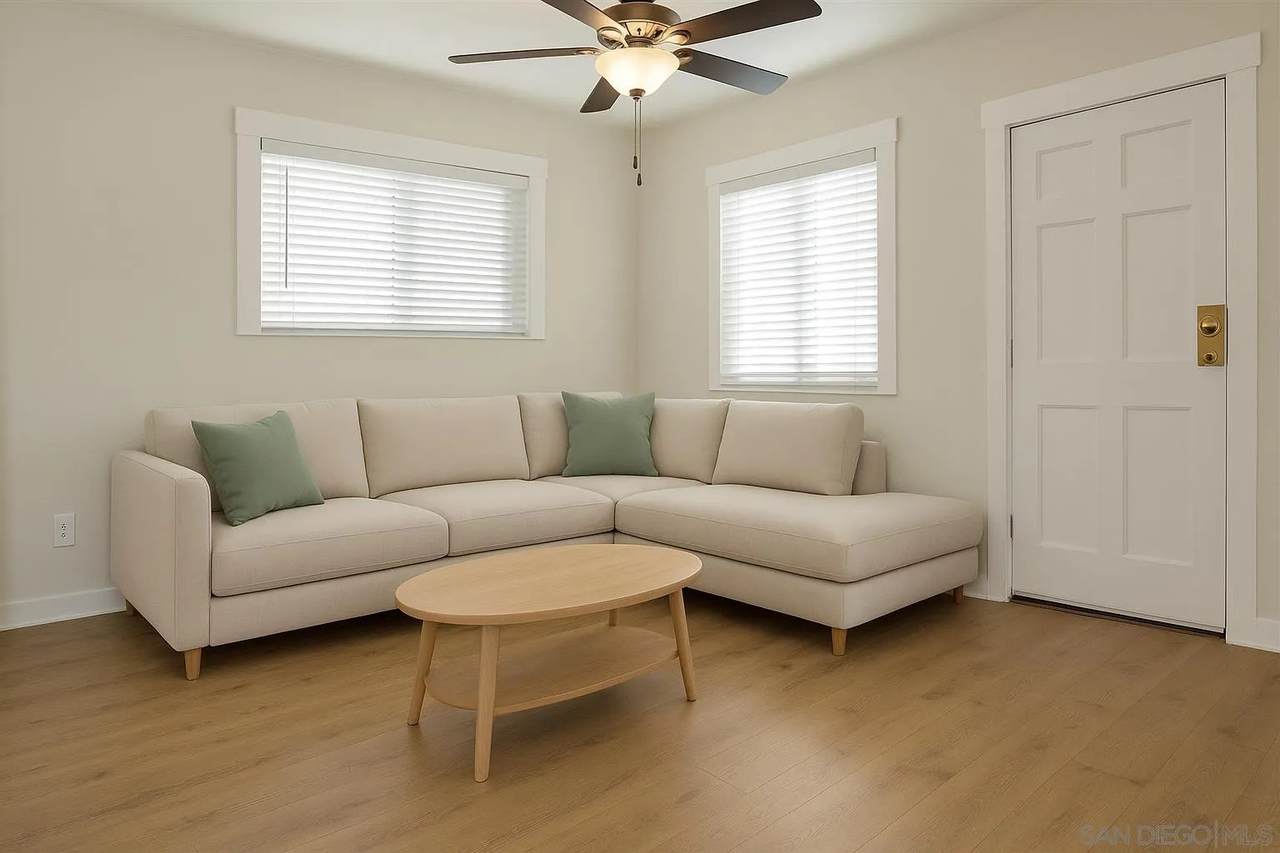 3815 42nd St - Photo 1