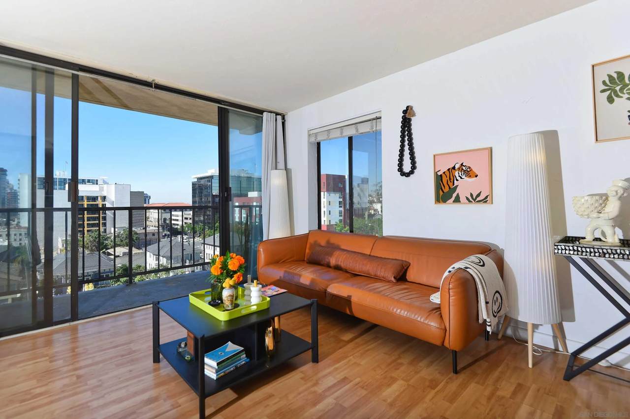 1514 7Th Ave - Photo 1