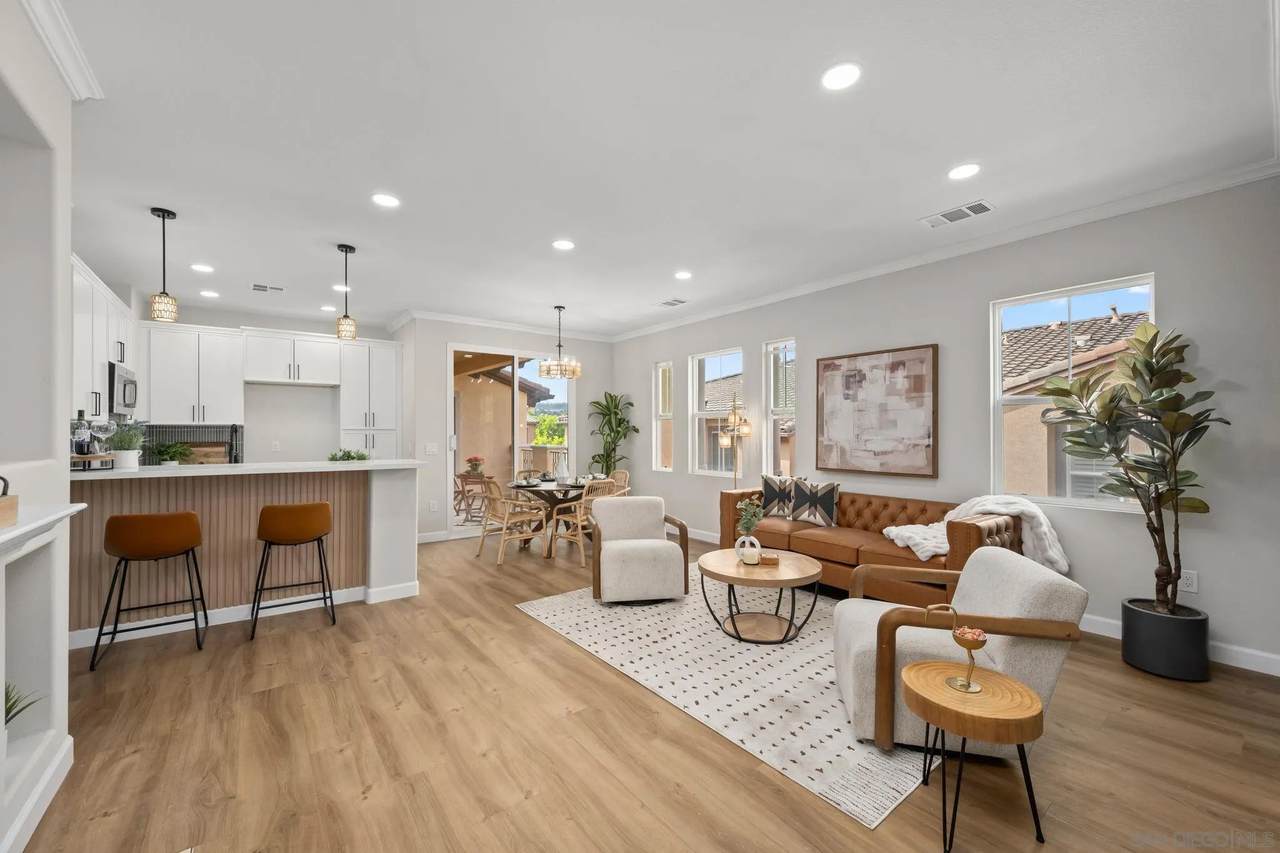 12665 Creekview Dr - Photo 1