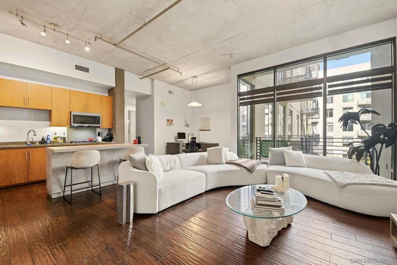 1050 Island Ave - Photo 1