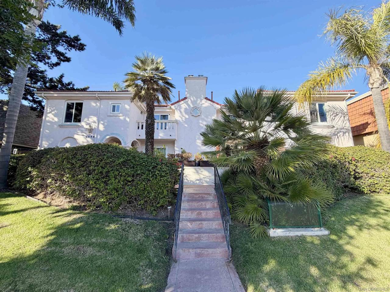 1548 Thomas Ave - Photo 1