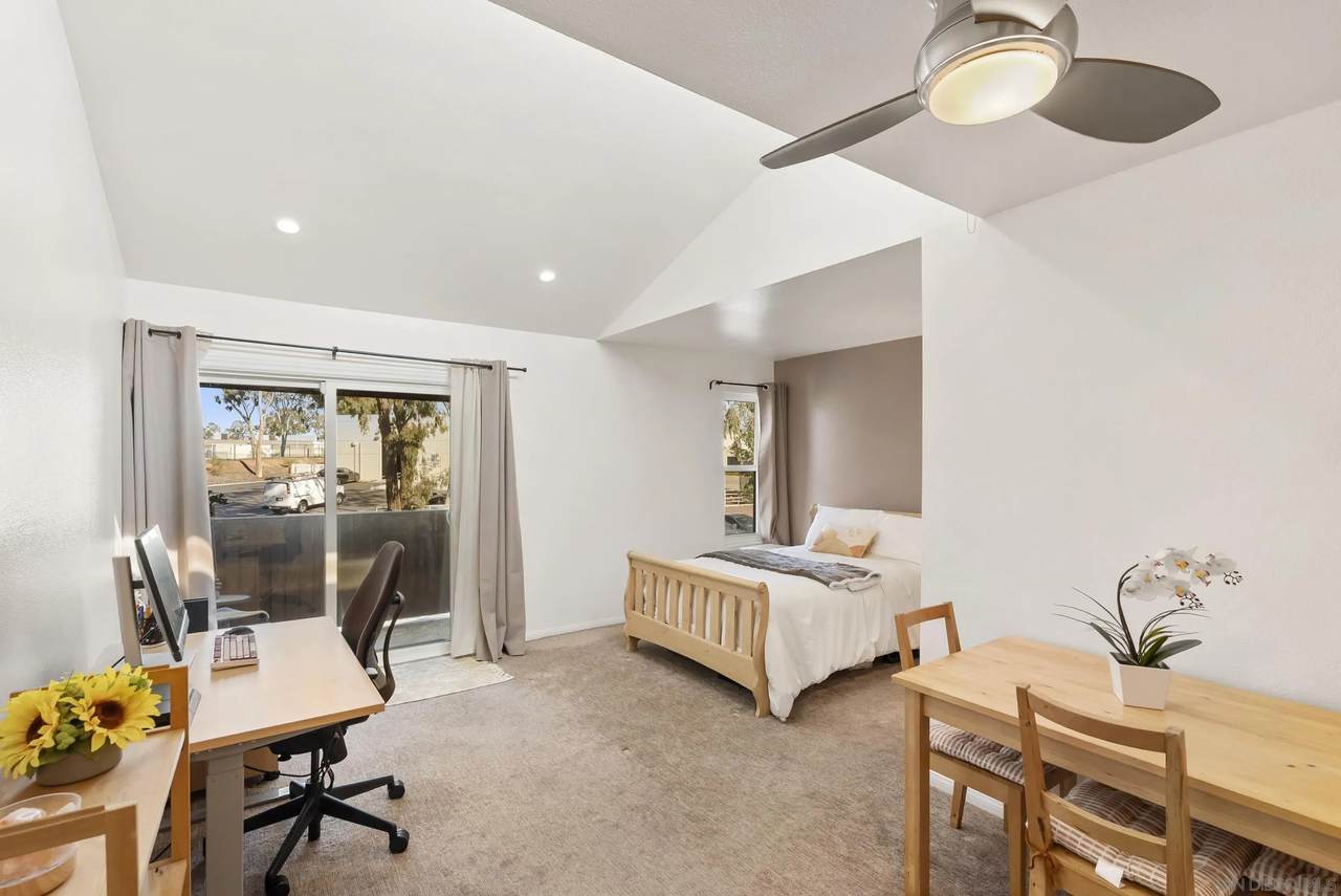 3456 Castle Glen Dr - Photo 1