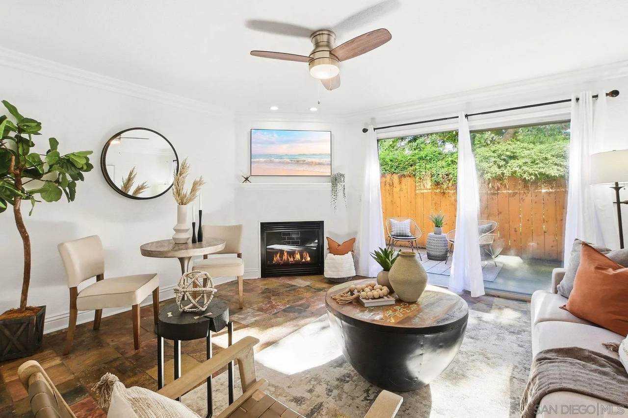 4777 Seminole Dr - Photo 1