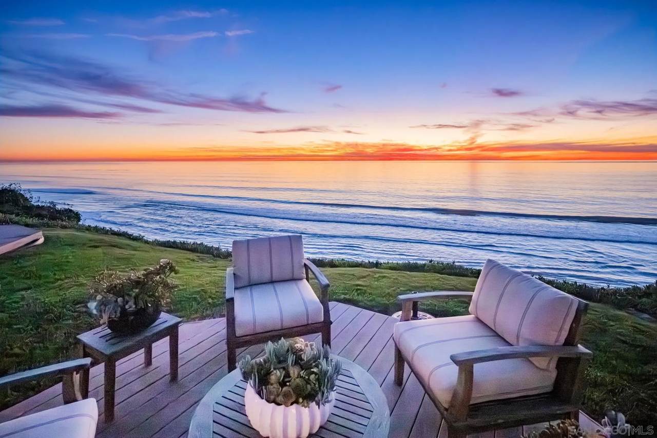 538 4th St - Photo 1