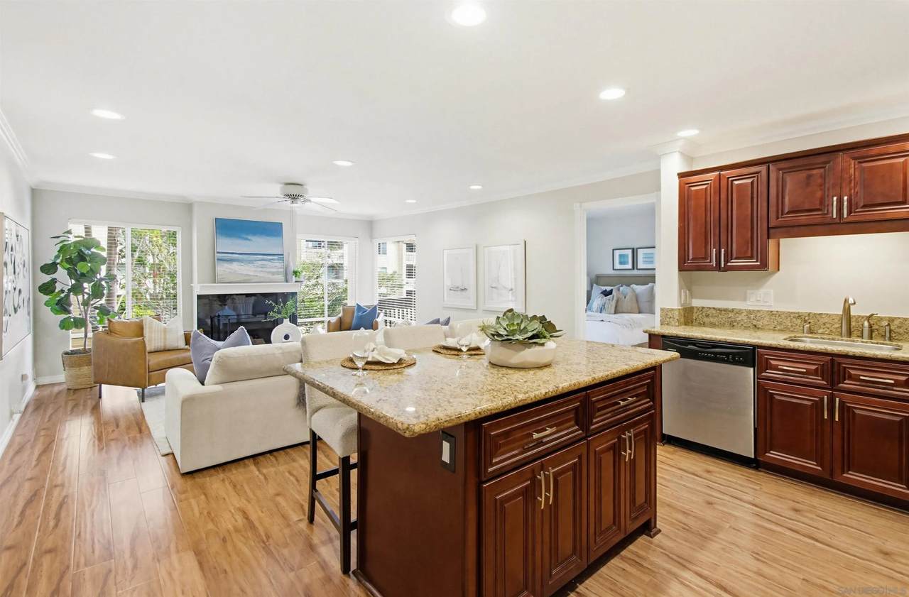 1775 Diamond St - Photo 1