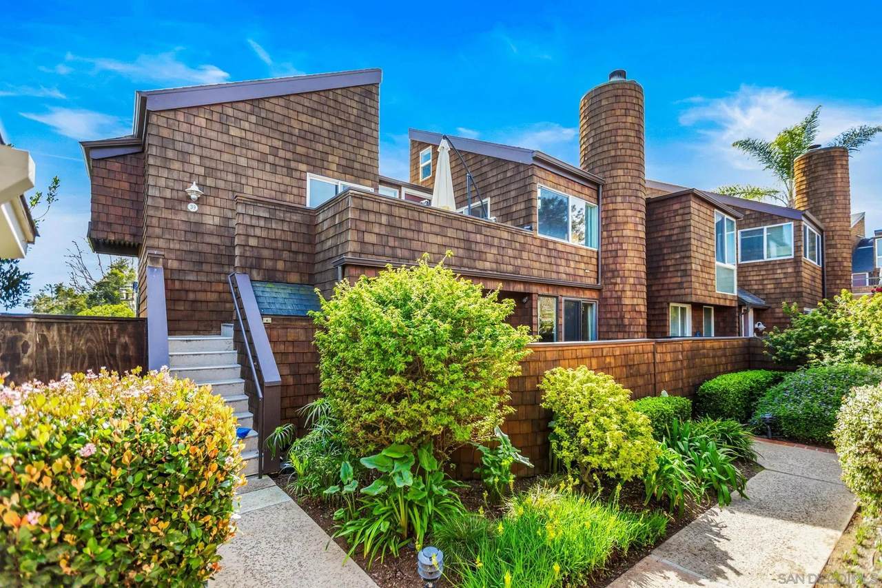 325 Sierra Ave - Photo 1