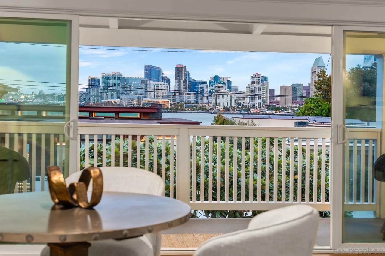 420 1st St - Photo 1