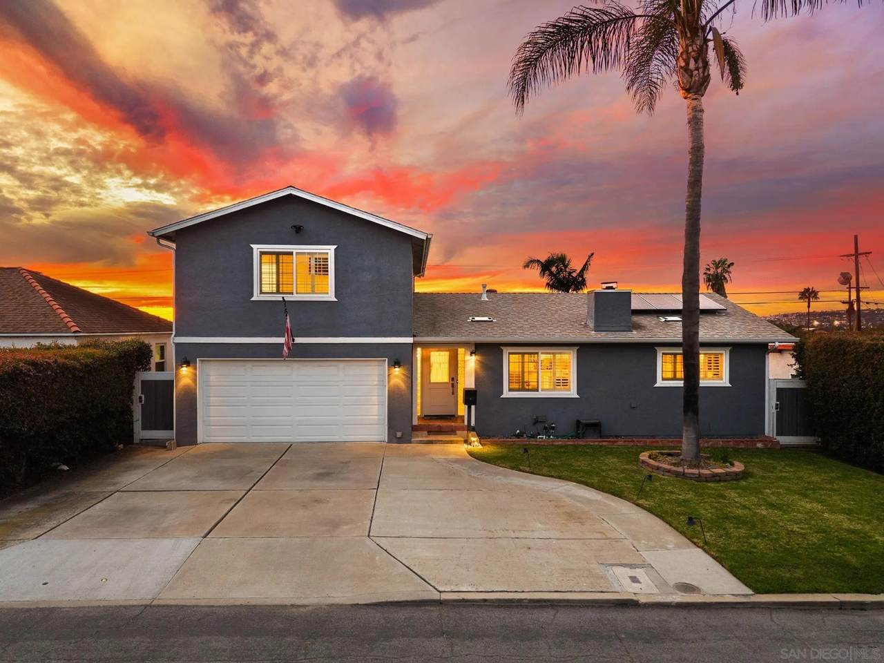 2146 Erie St - Photo 1