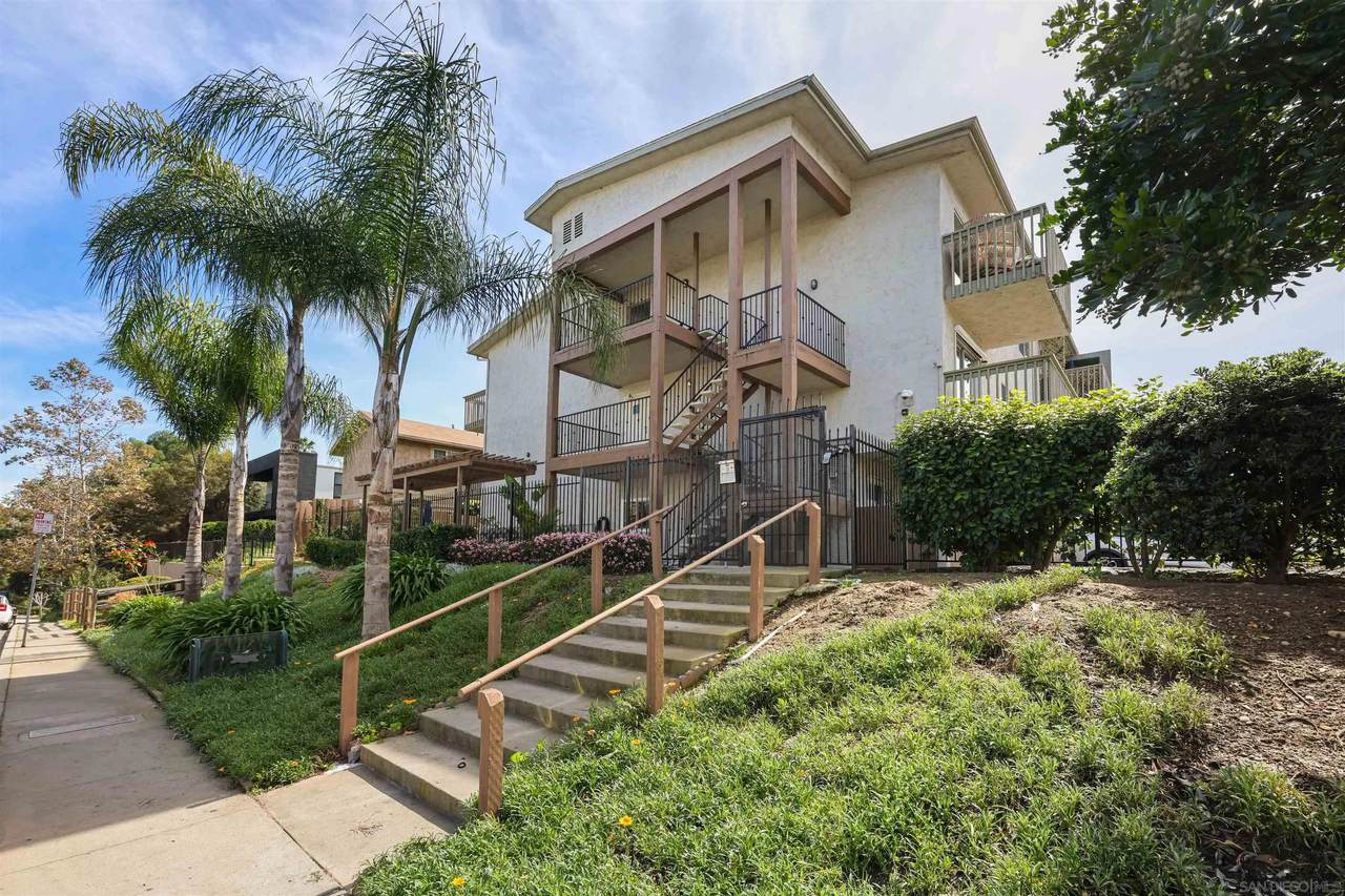 3029 Broadway - Photo 1
