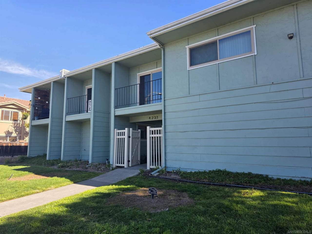 4231 Lowell St - Photo 1