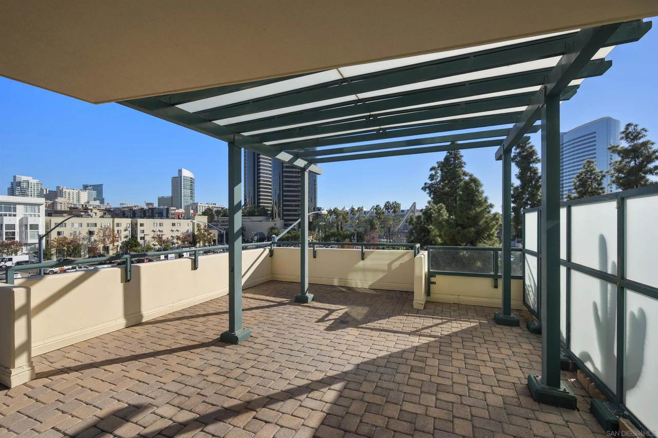 https://bt-photos.global.ssl.fastly.net/sandiego/1280_boomver_1_260005543-1.jpg