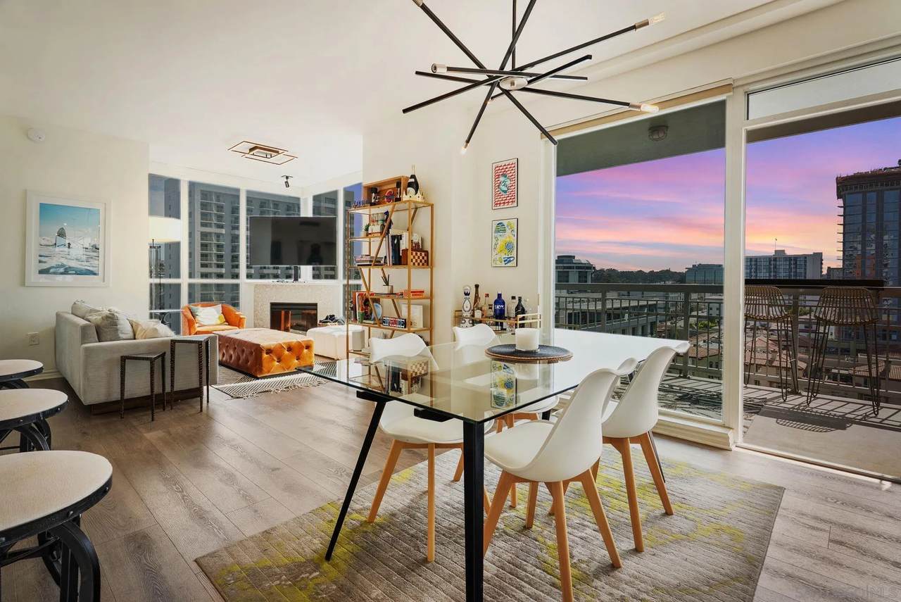 300 Beech St - Photo 1