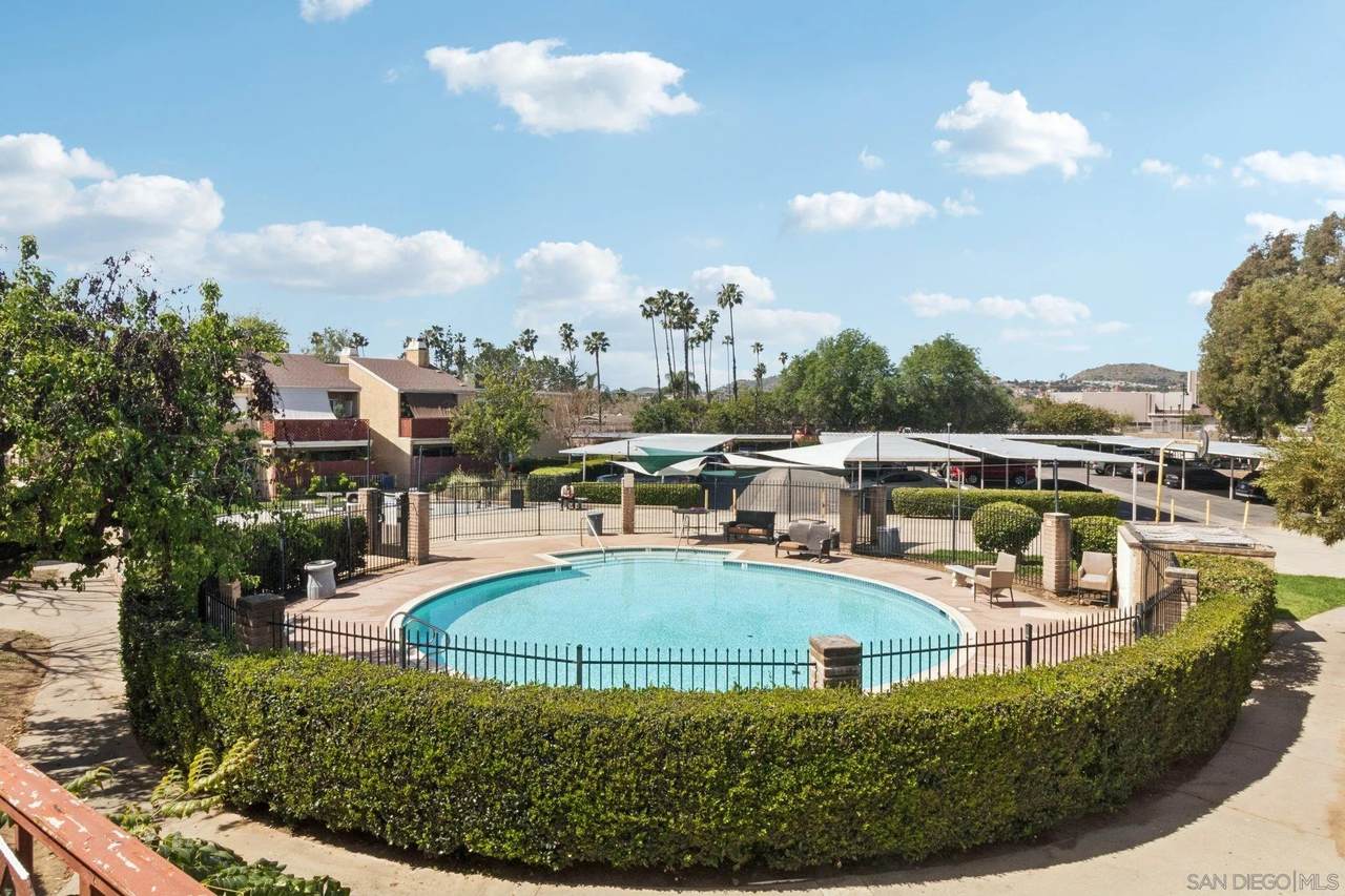 475 Midway Dr - Photo 1