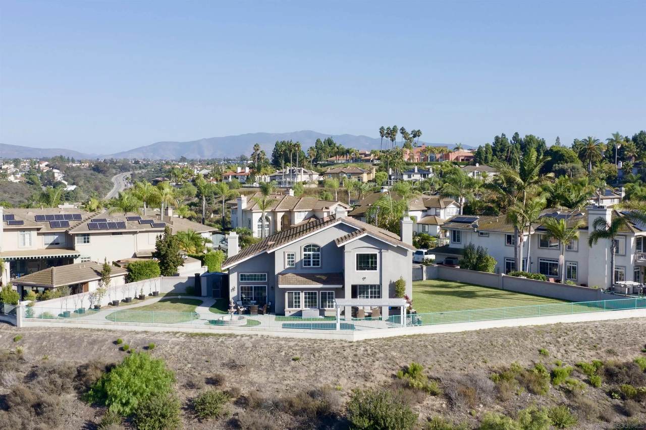 454 Acero Pl - Photo 1