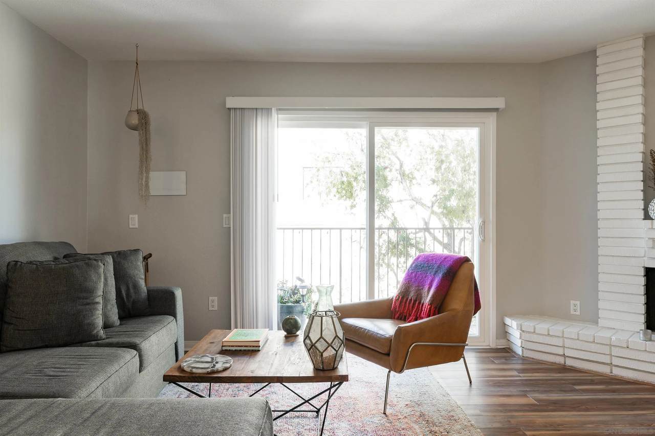 2940 Broadway - Photo 1