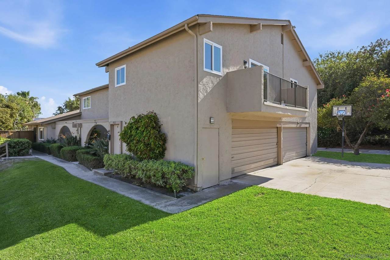 9922 Paseo Montalban - Photo 1