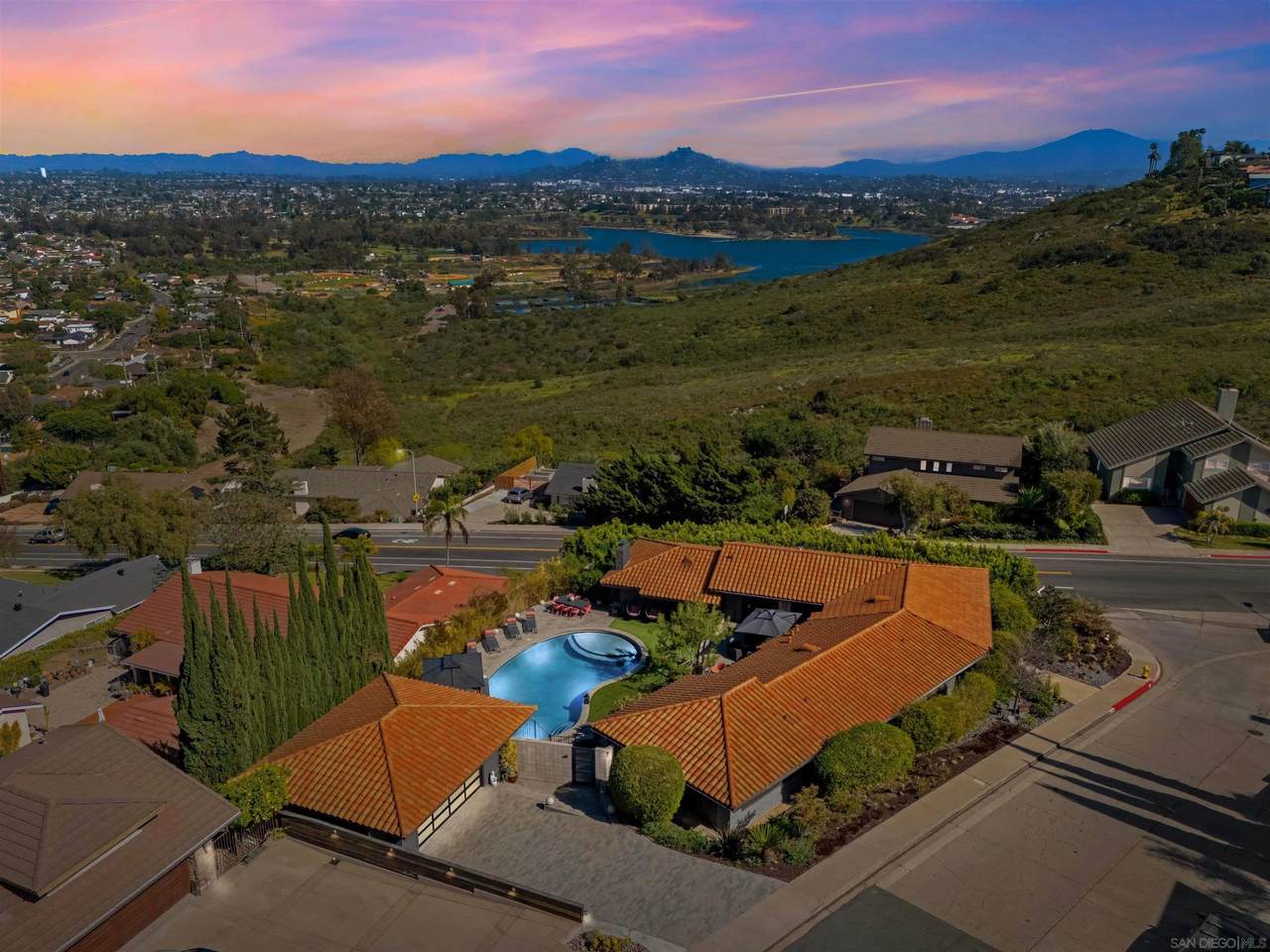 https://bt-photos.global.ssl.fastly.net/sandiego/1280_boomver_1_260007359-1.jpg