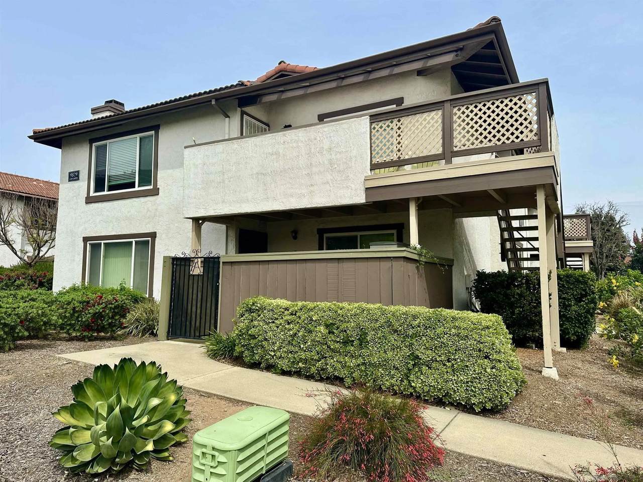 9829 Caspi Gardens - Photo 1