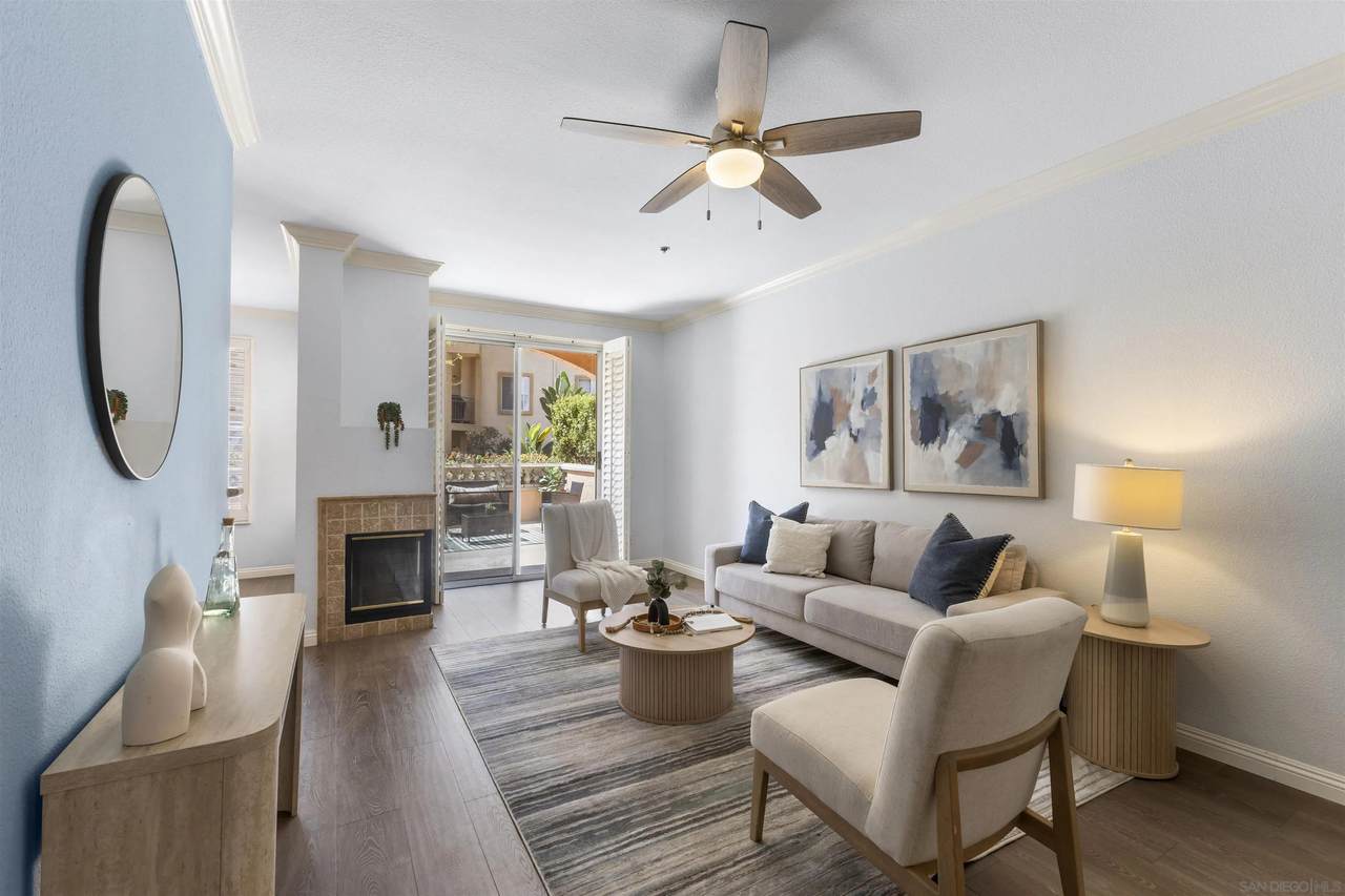 640 Camino De La Reina - Photo 1