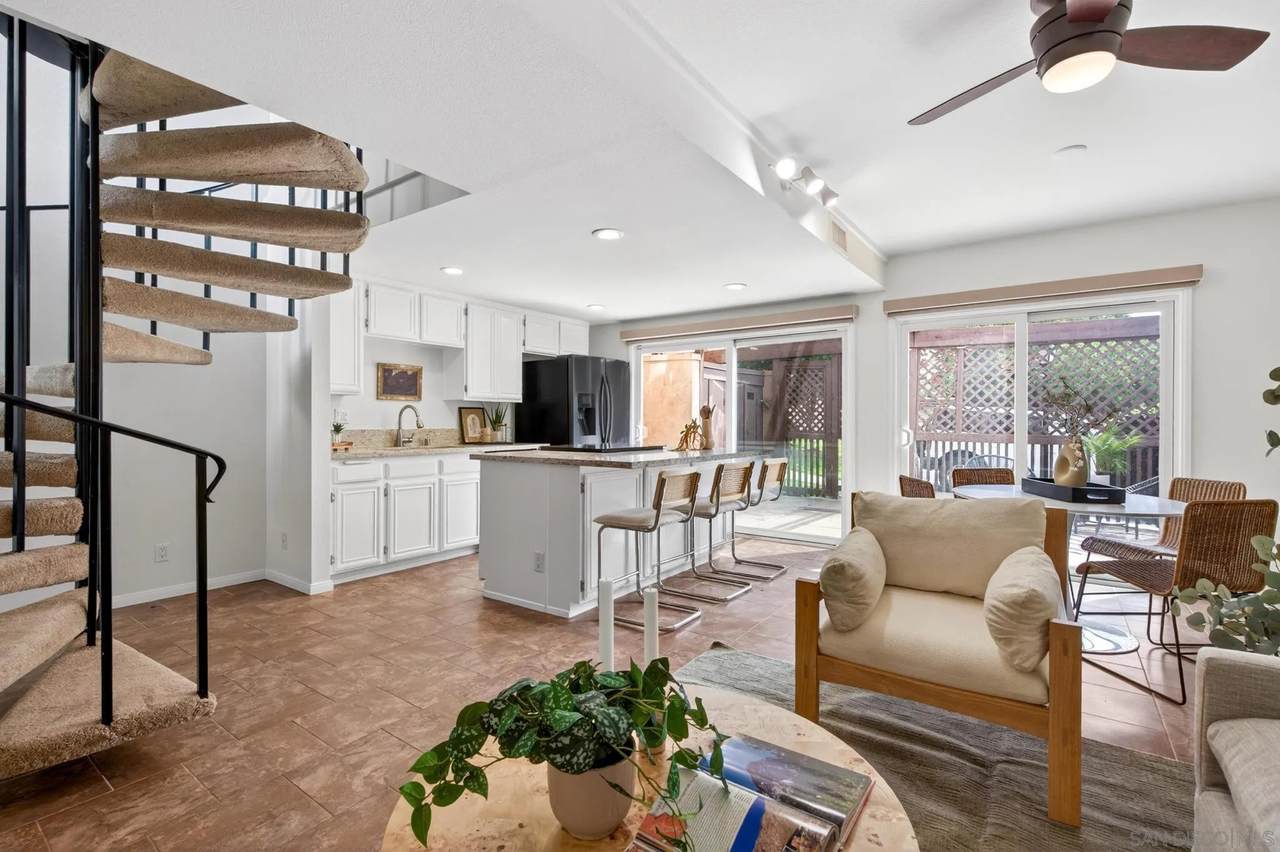 23928 Green Haven - Photo 1