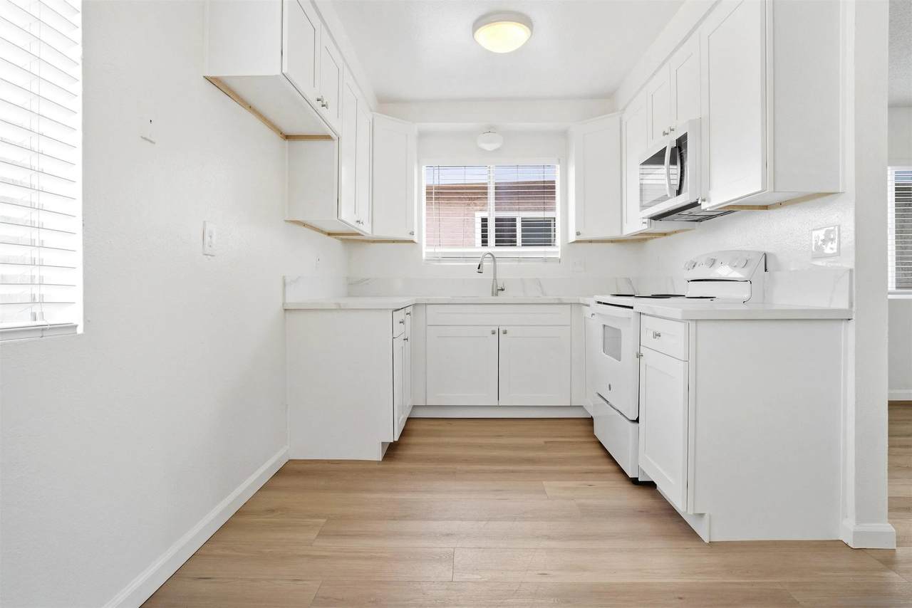 5436 Imperial Ave - Photo 1