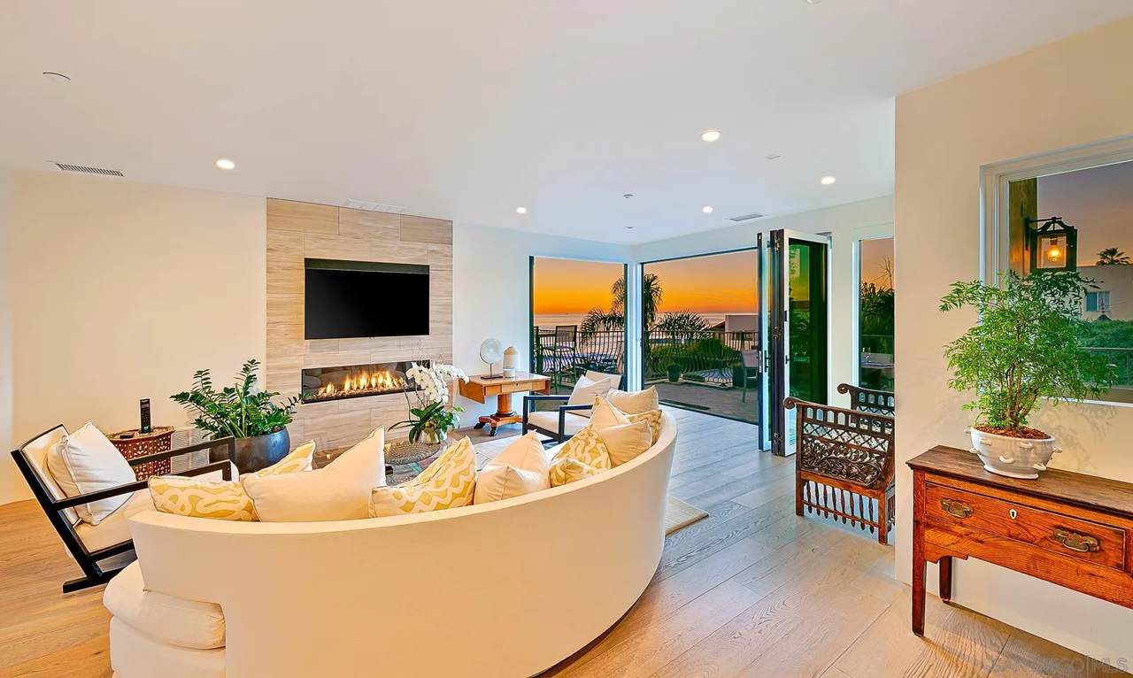 https://bt-photos.global.ssl.fastly.net/sandiego/1280_boomver_1_260011135-1.jpg
