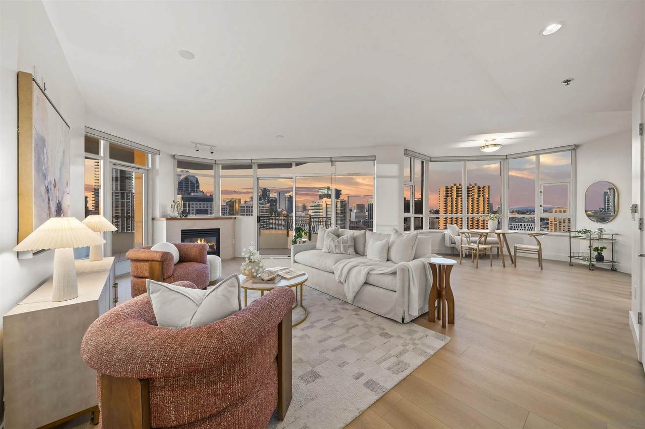 700 Harbor - Photo 1