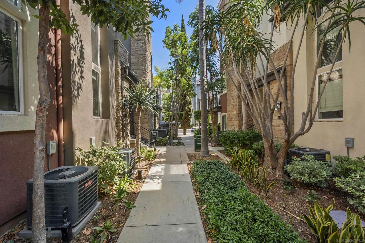https://bt-photos.global.ssl.fastly.net/sandiego/1280_boomver_1_260011387-1.jpg