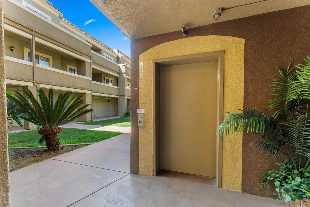 https://bt-photos.global.ssl.fastly.net/sandiego/1280_boomver_1_260011511-1.jpg