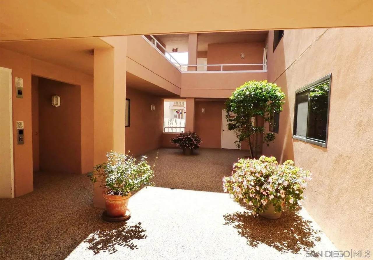 https://bt-photos.global.ssl.fastly.net/sandiego/orig_boomver_1_260011723-1.jpg