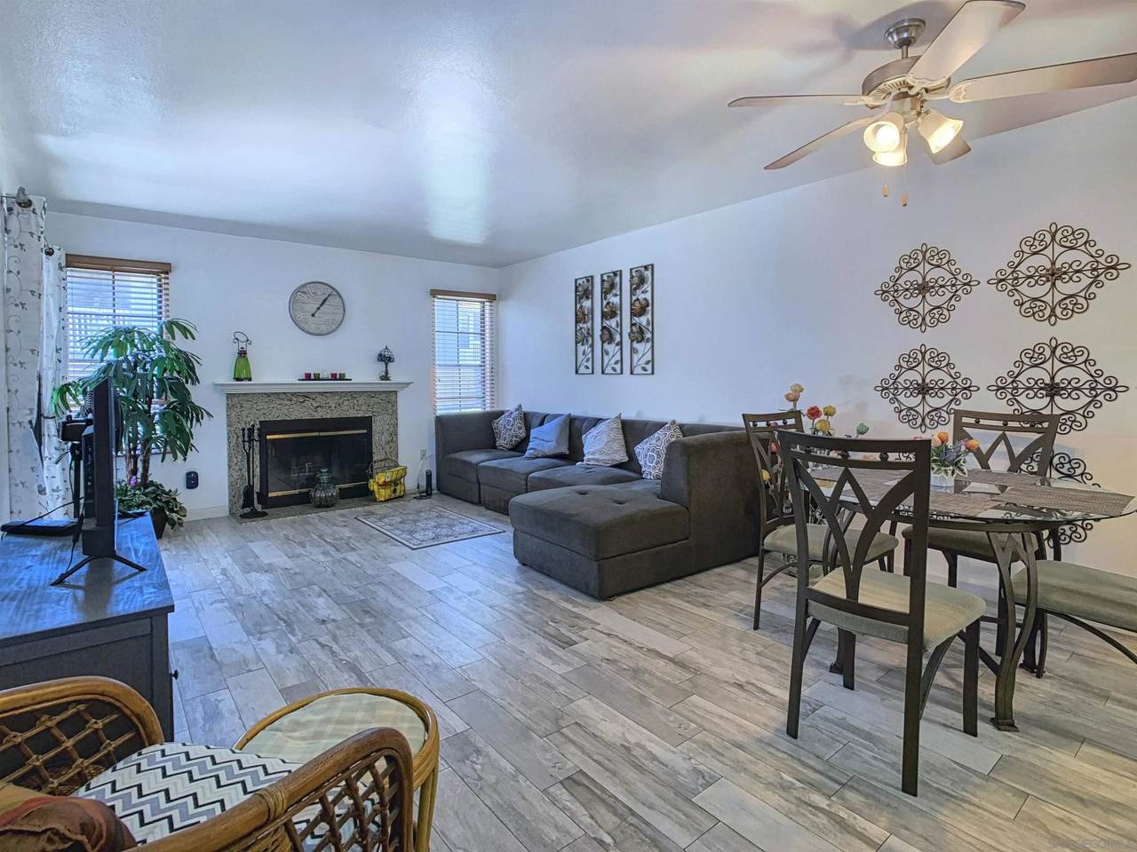15024 Avenida Venusto - Photo 1