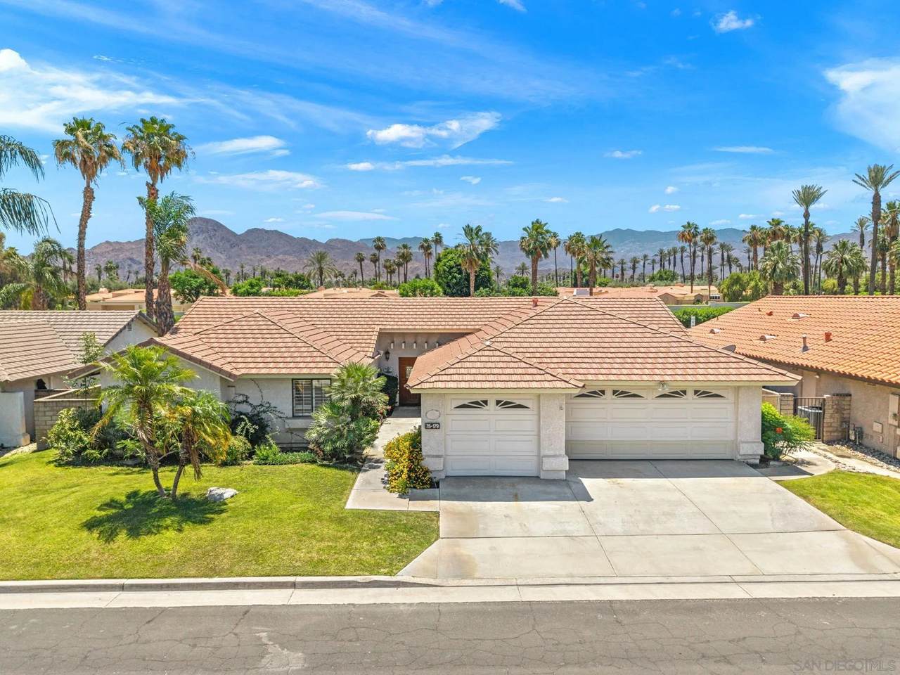 75179 La Sierra - Photo 1