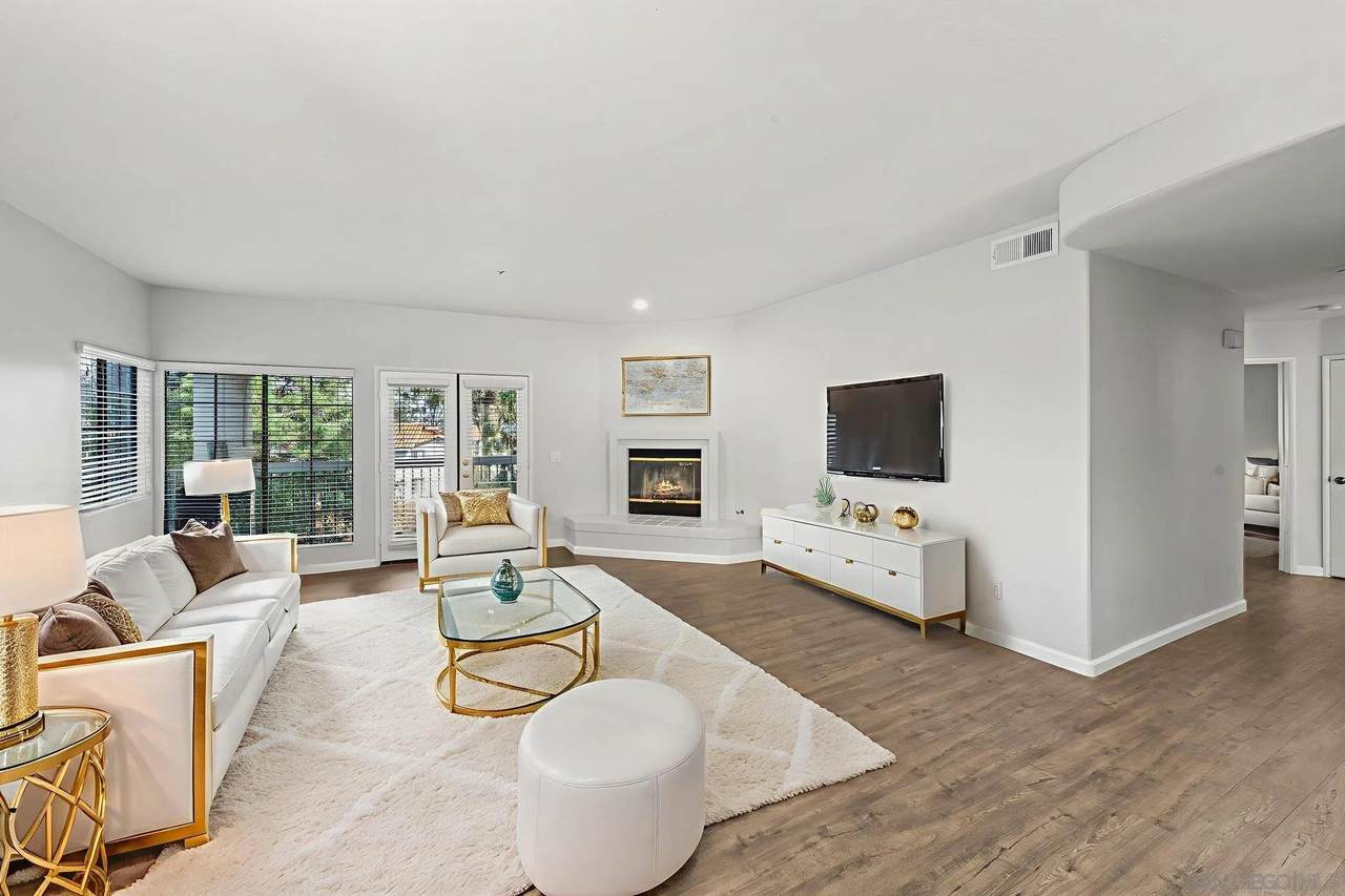 16458 Avenida Venusto C - Photo 1