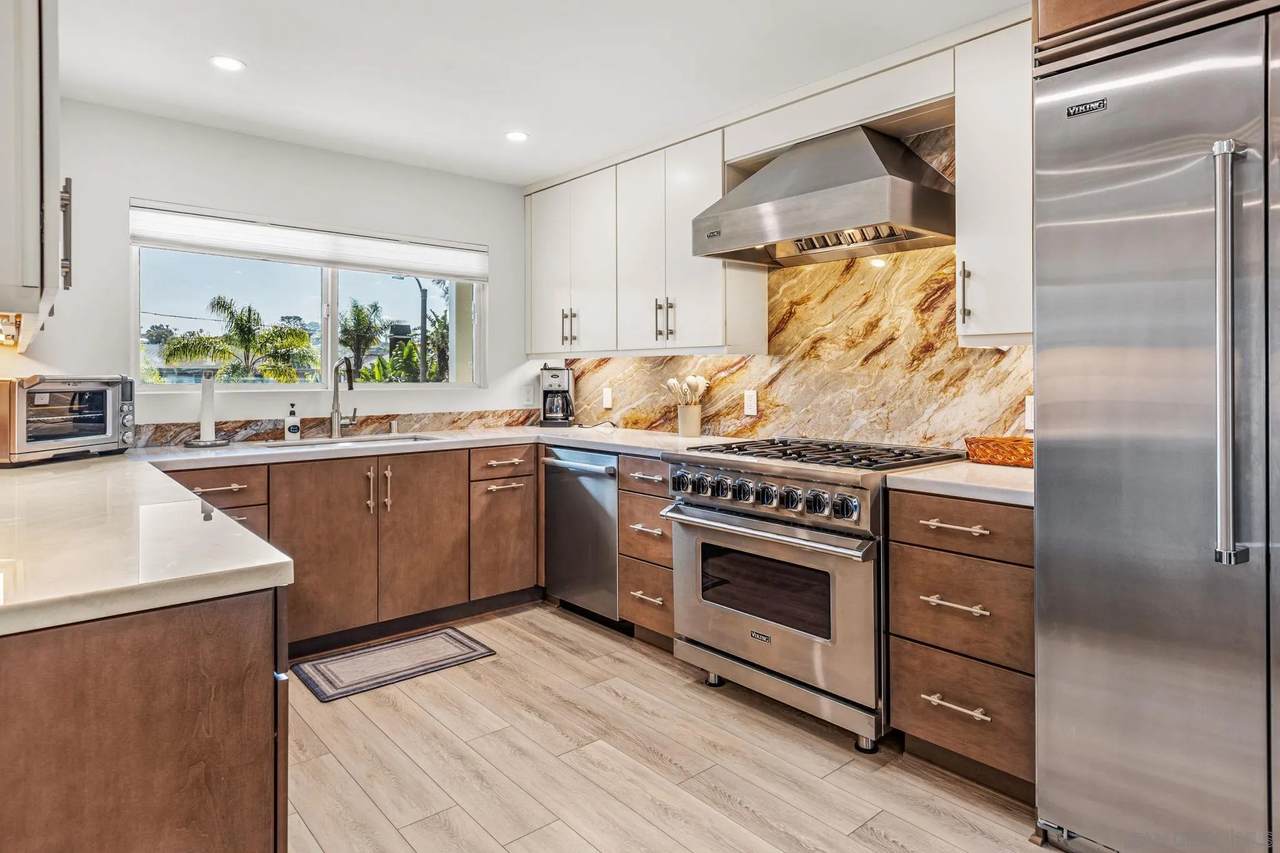 233 Helix - Photo 1