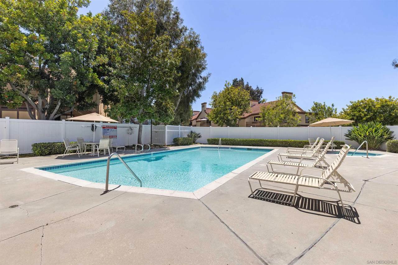 9895 Scripps Westview Way - Photo 1