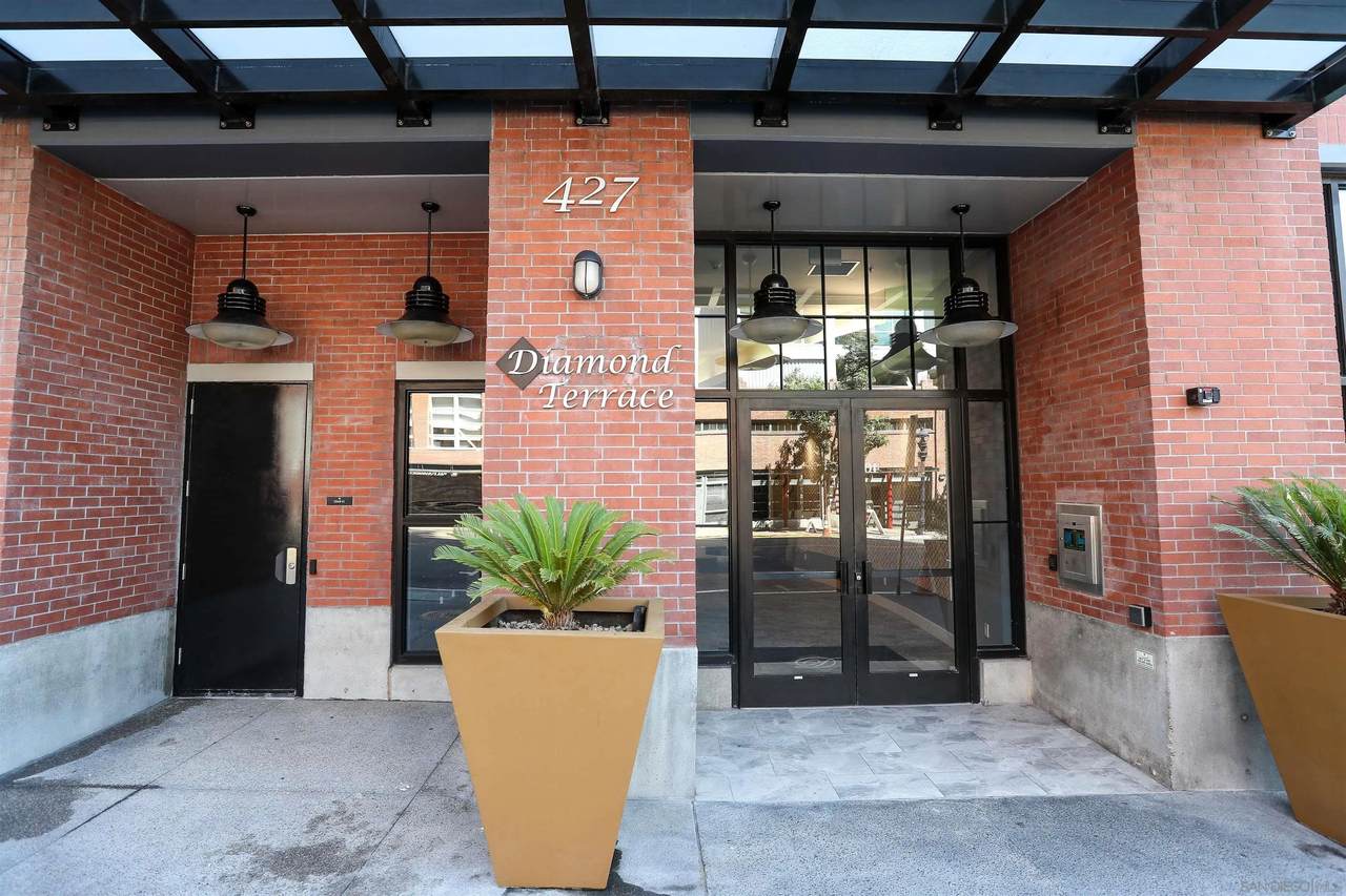 427 9th Avenue - Photo 1