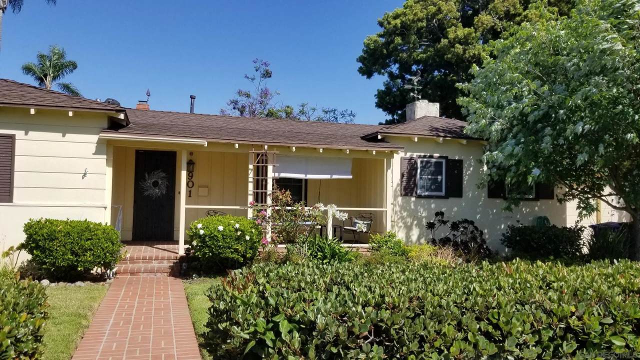901 A Ave - Photo 1