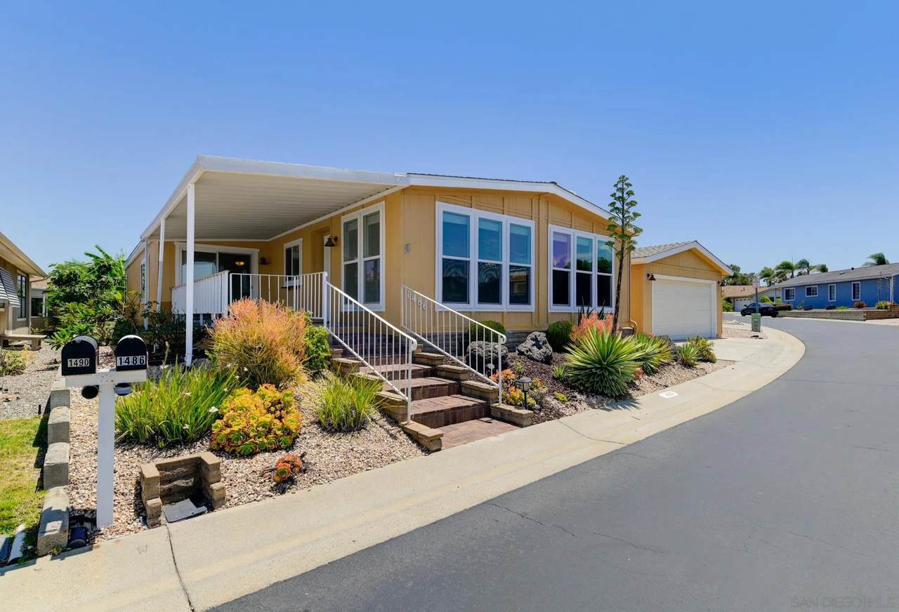 1486 Puritan - Photo 1