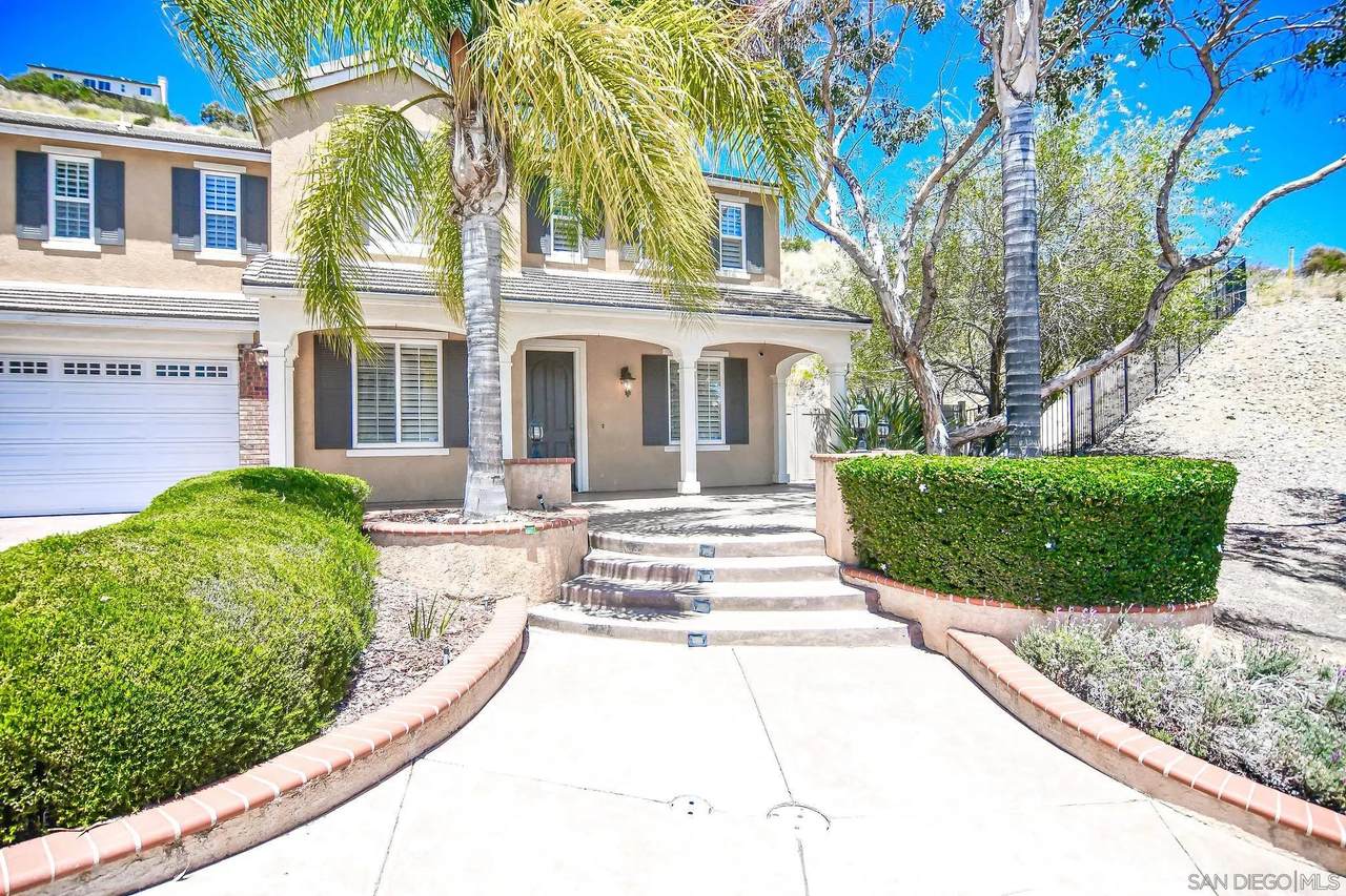 3805 Sacramento Dr - Photo 1
