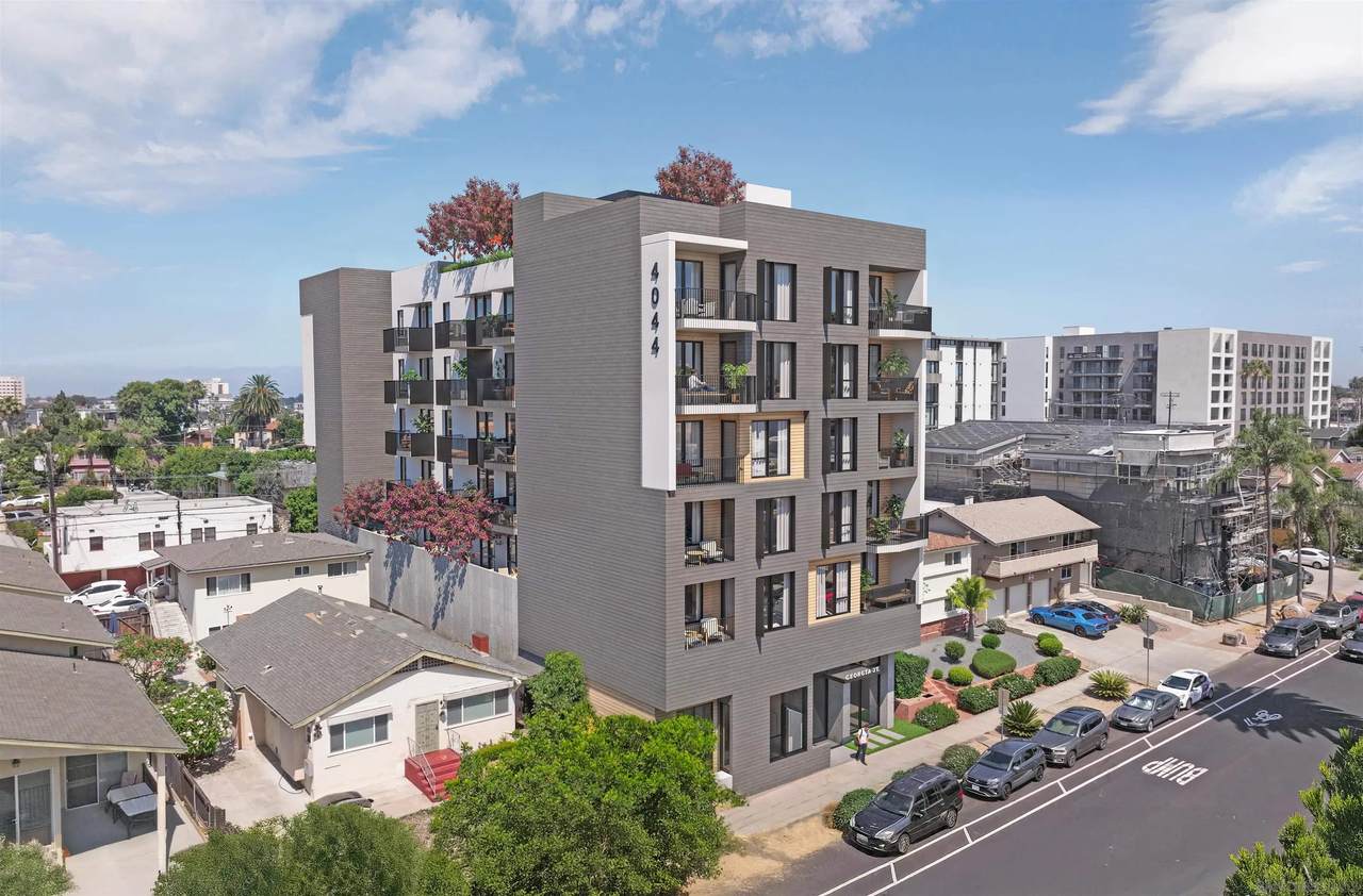 4044 Georgia - Photo 1