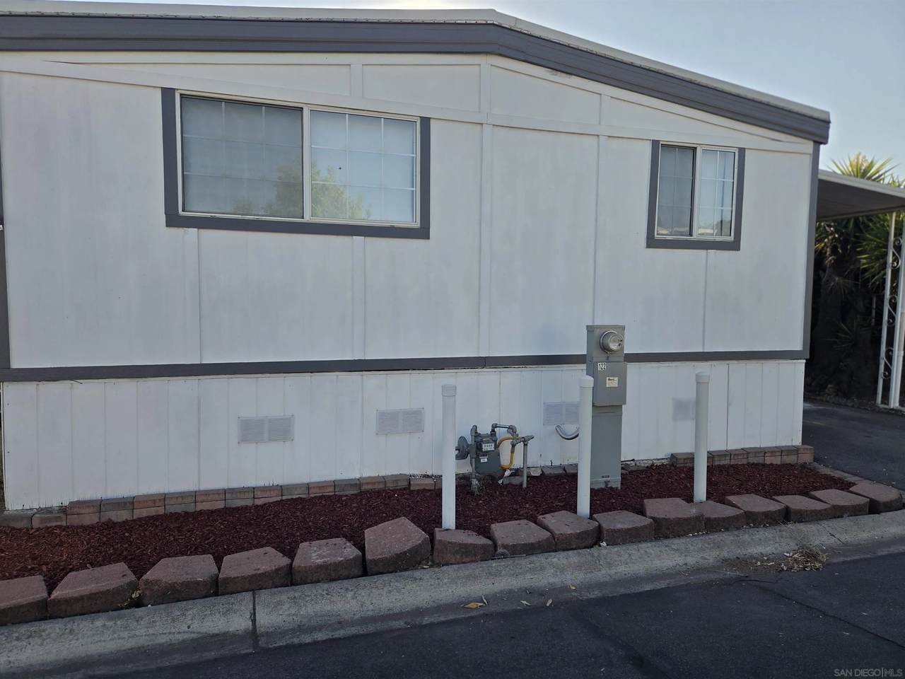 2550 Valley Parkway - Photo 1